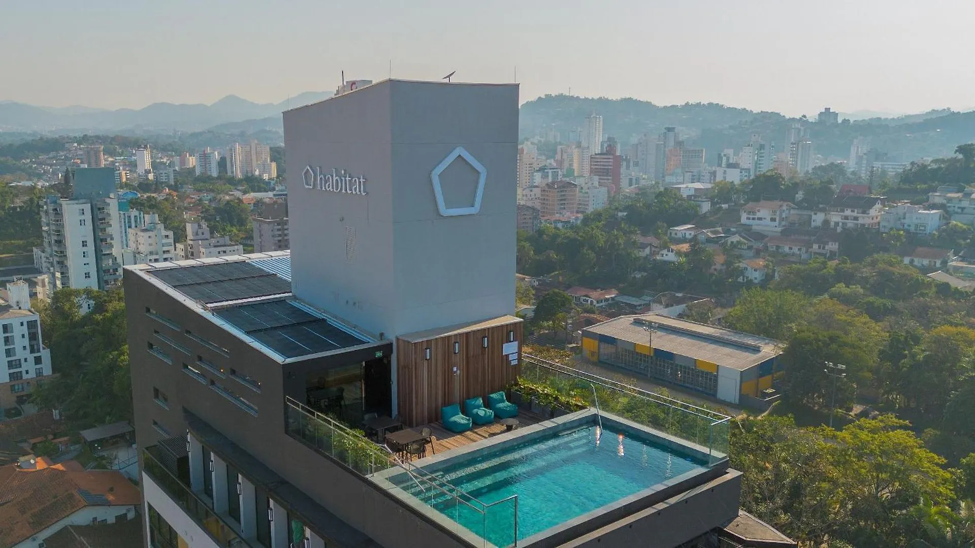 Edificio Up - Loft Proximo A Vila Germanica E Furb Com Vaga. 布卢梅瑙