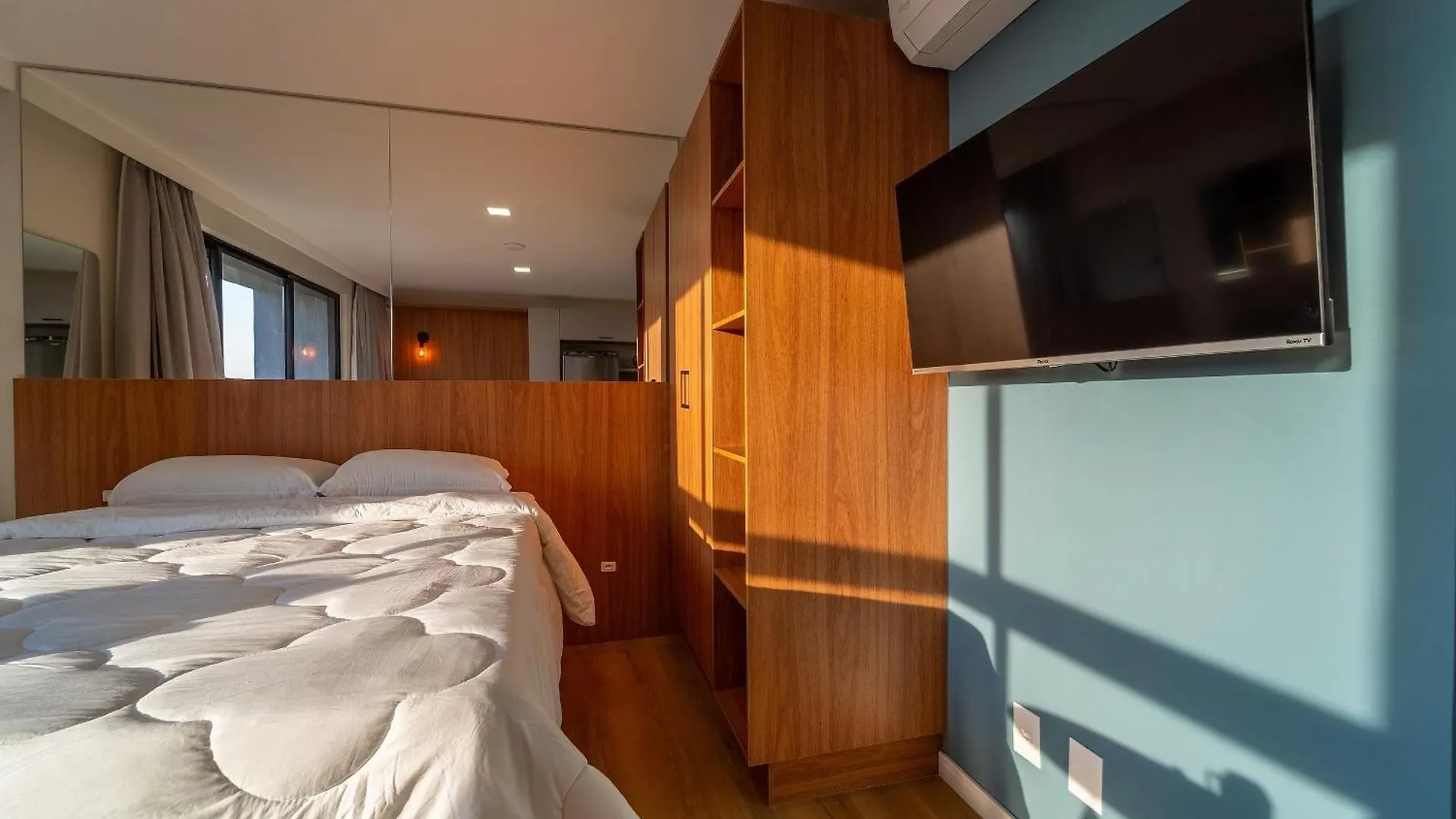 Edificio Up - Loft Proximo A Vila Germanica E Furb Com Vaga. 布卢梅瑙 0*,  巴西